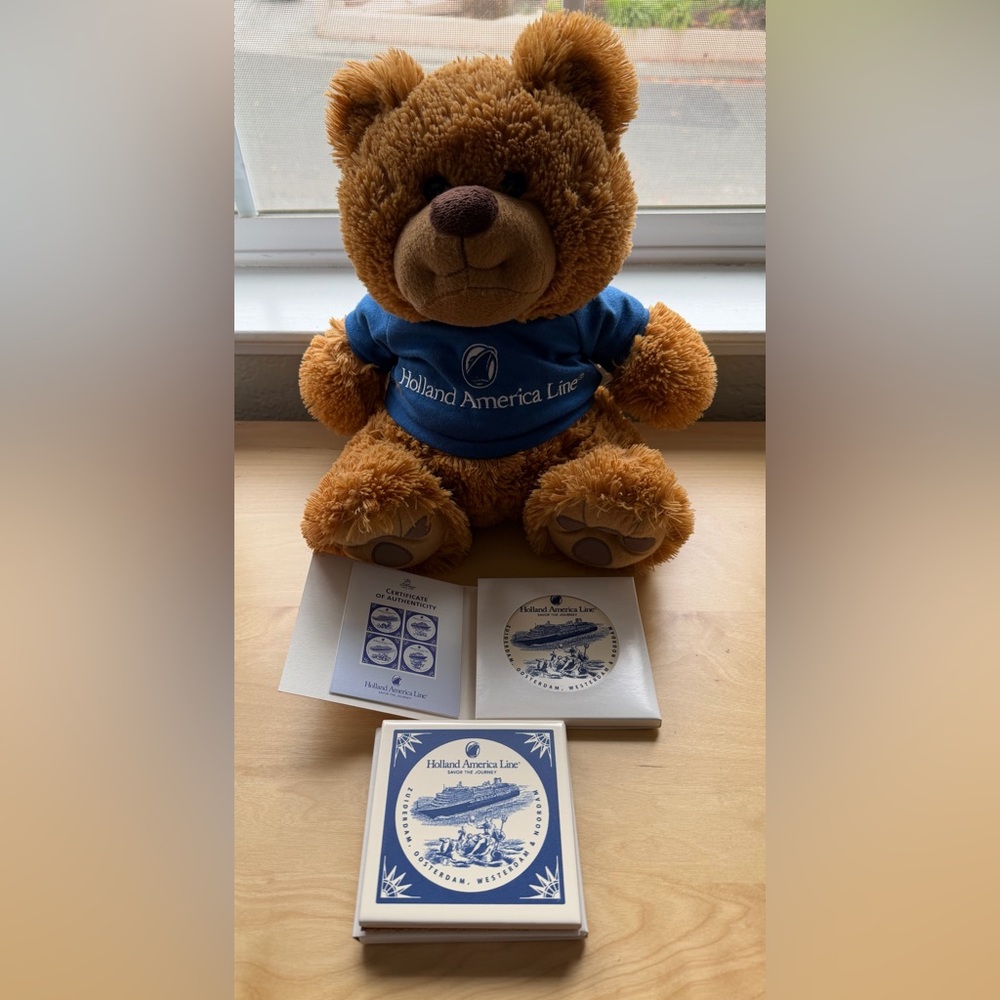 🚢 2 Holland America Line Coaster Tiles & official Teddy Bear, NEW
